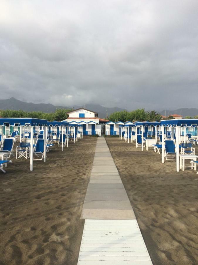 Versilia Apartment 포르데데이마르미 외부 사진